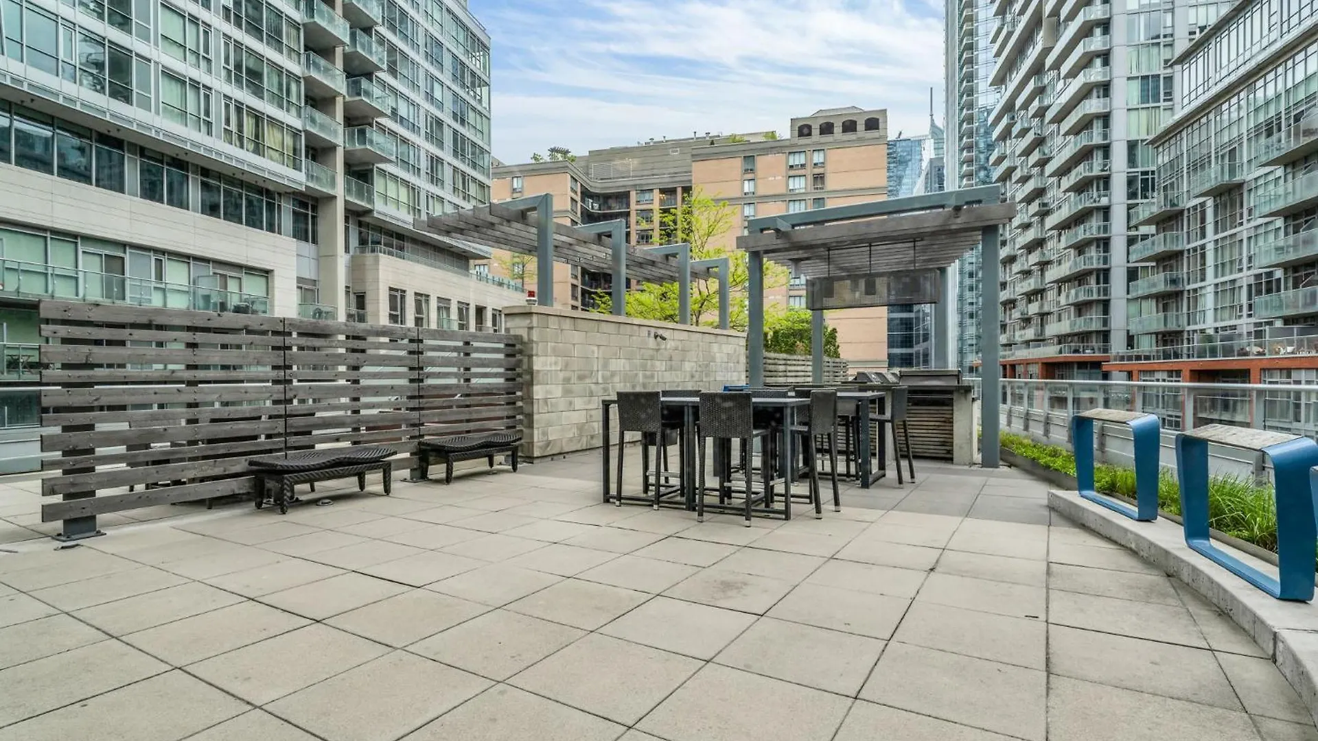 Apartment Deluxe 1Br Suite With Bird'S Eye Cn Tower Views Toronto Canada