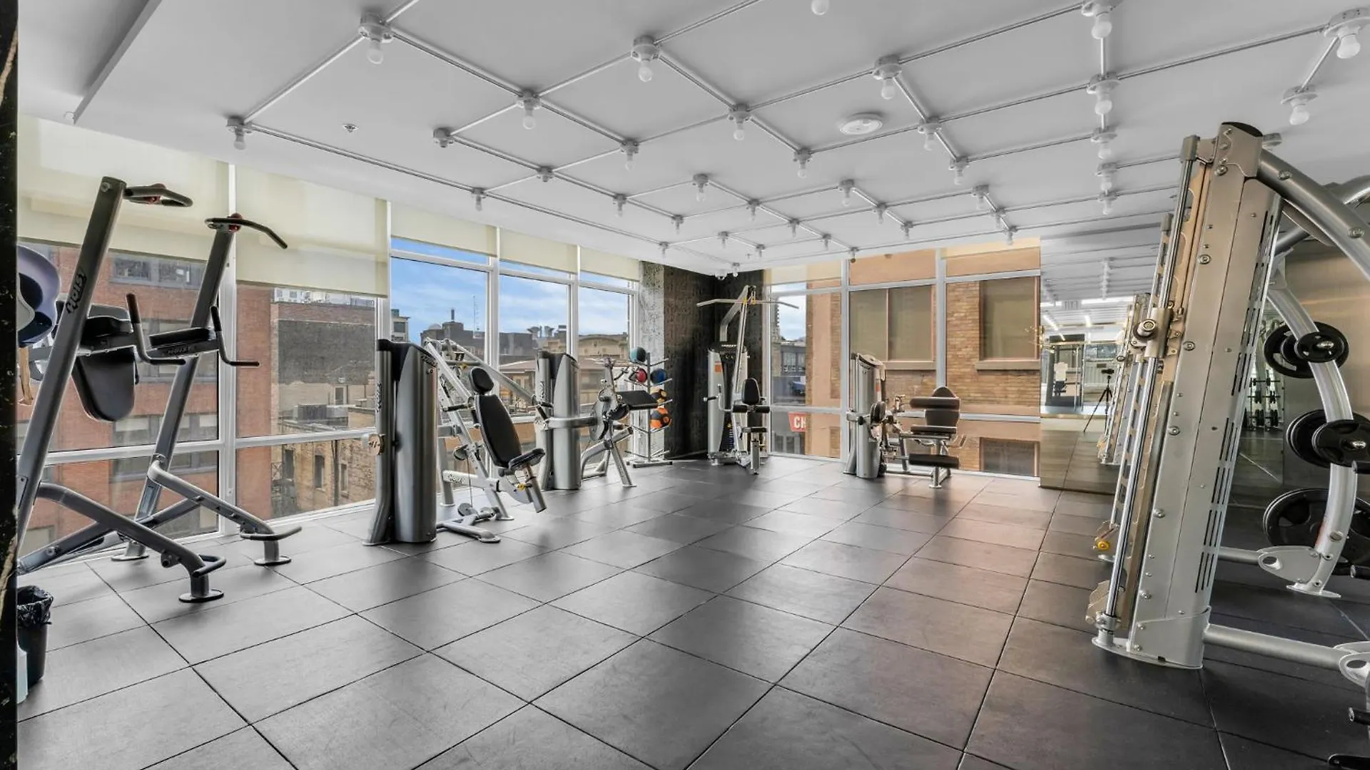 Apartment Deluxe 1Br Suite With Bird'S Eye Cn Tower Views Toronto