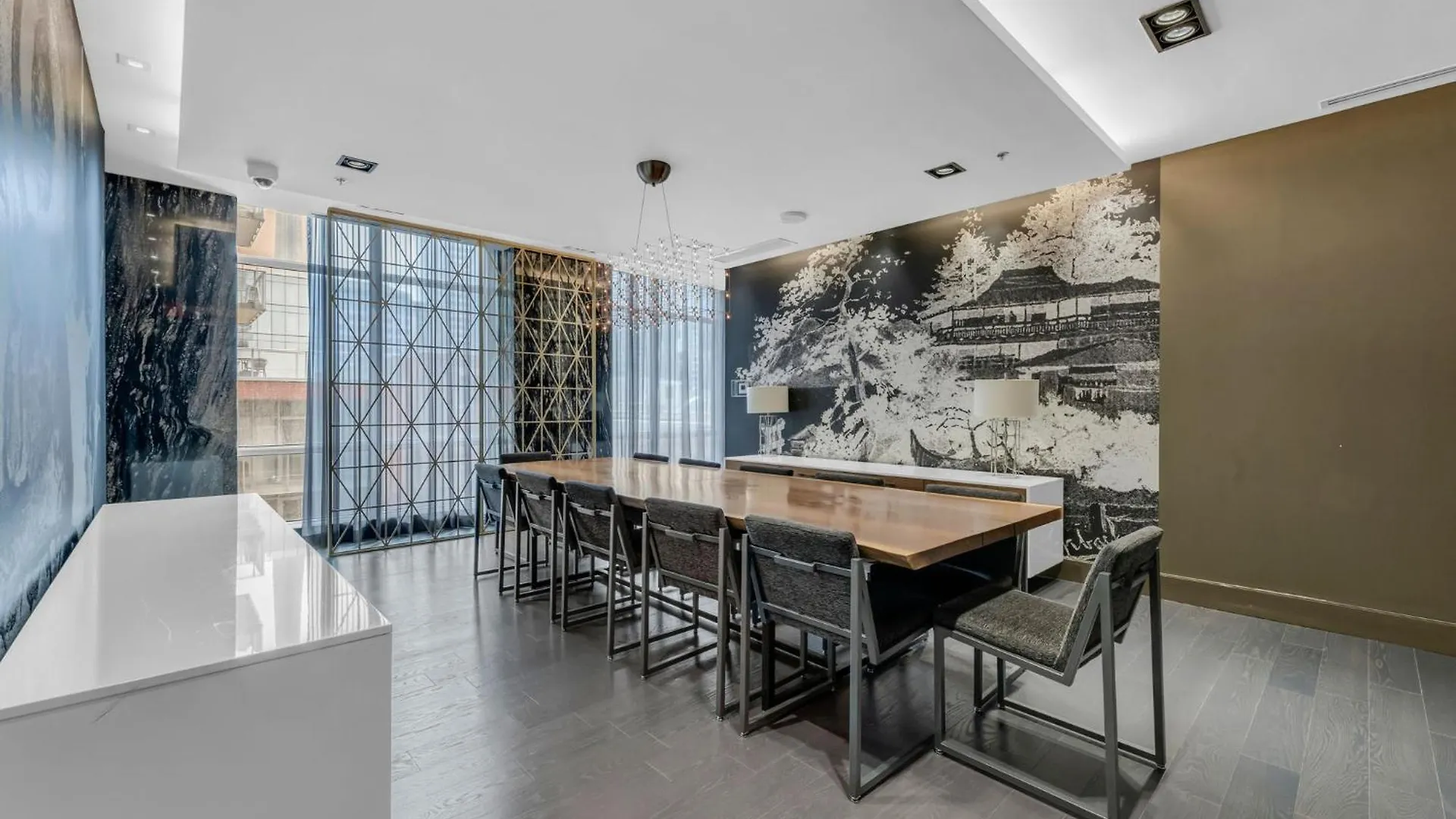 Deluxe 1Br Suite With Bird'S Eye Cn Tower Views Toronto Apartment