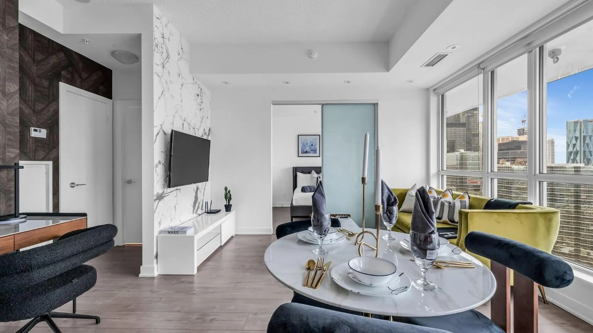 Apartment Deluxe 1Br Suite With Bird'S Eye Cn Tower Views Toronto