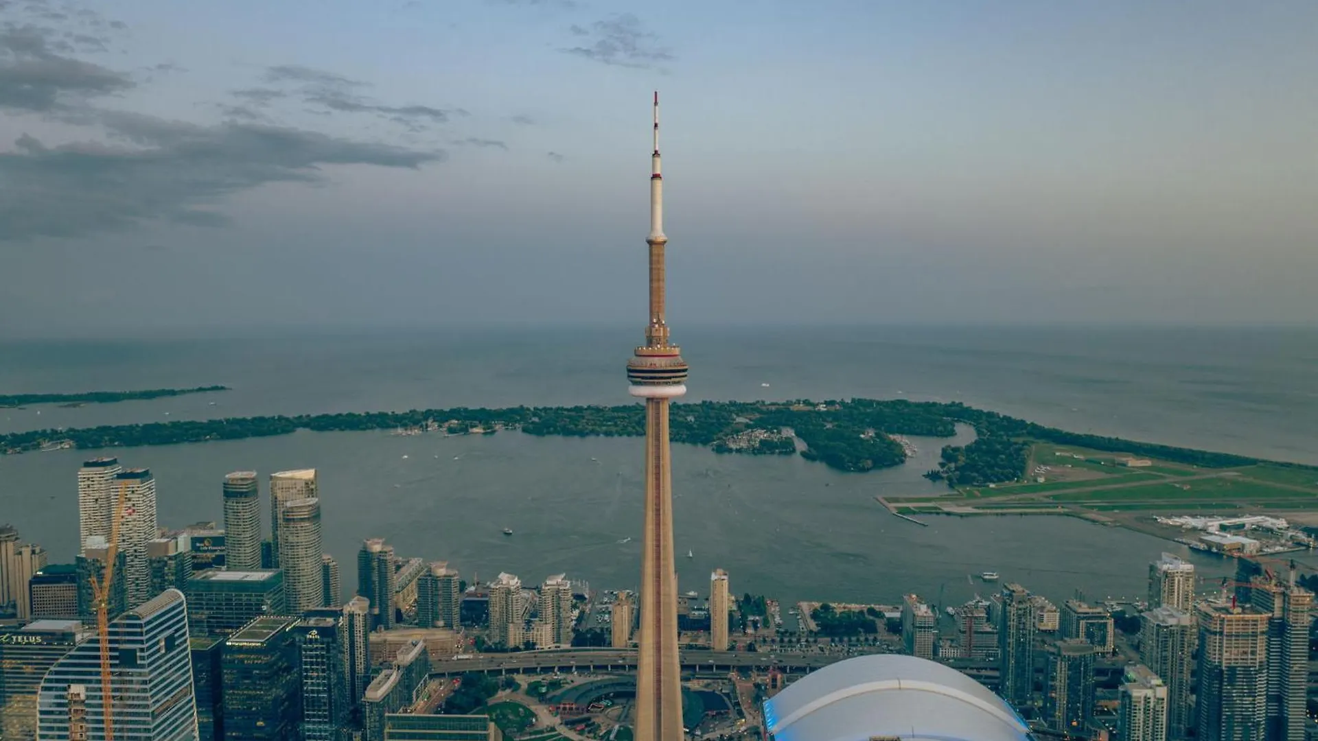 Deluxe 1Br Suite With Bird'S Eye Cn Tower Views Toronto